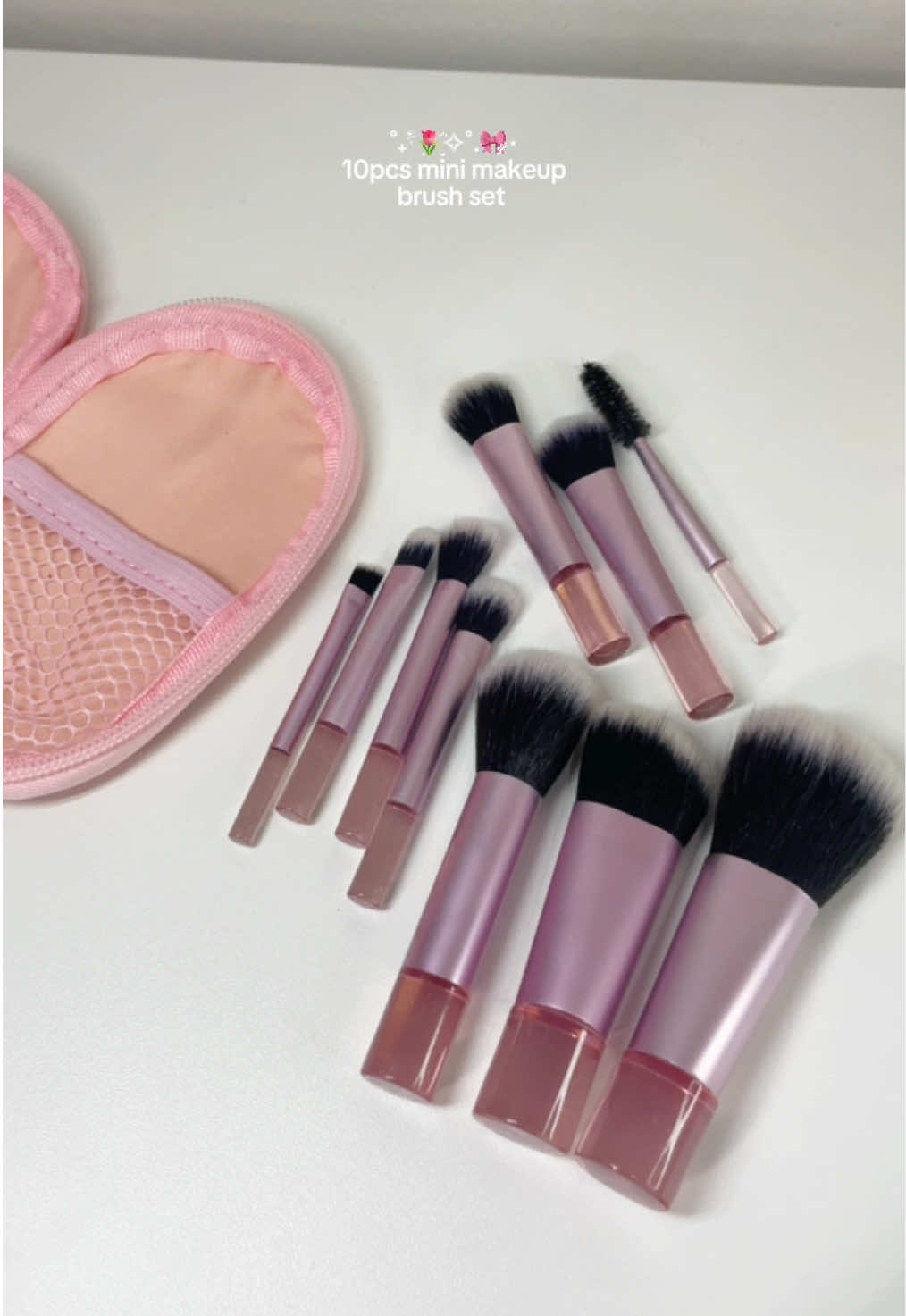 mini make up brushes for everyday and travel usee!! 🌸💗🪞✨ #brushmakeup #makeupbrushset #makeupbrushes #fyp #brushset 