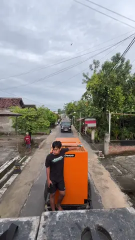 Pov tanggapan budal isuk              #kulievent #soundsystem #fyp #gensetdenyo #fyppppppppppppppppppppppp 