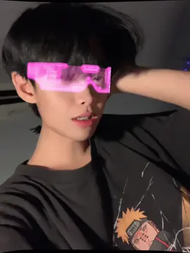 😎🤍
