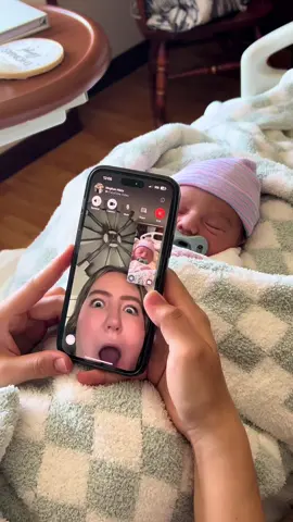 part 1 of surprising my friends that I had my baby ♥️ #surprise #baby #babyannouncement #firsttimemom #mama 