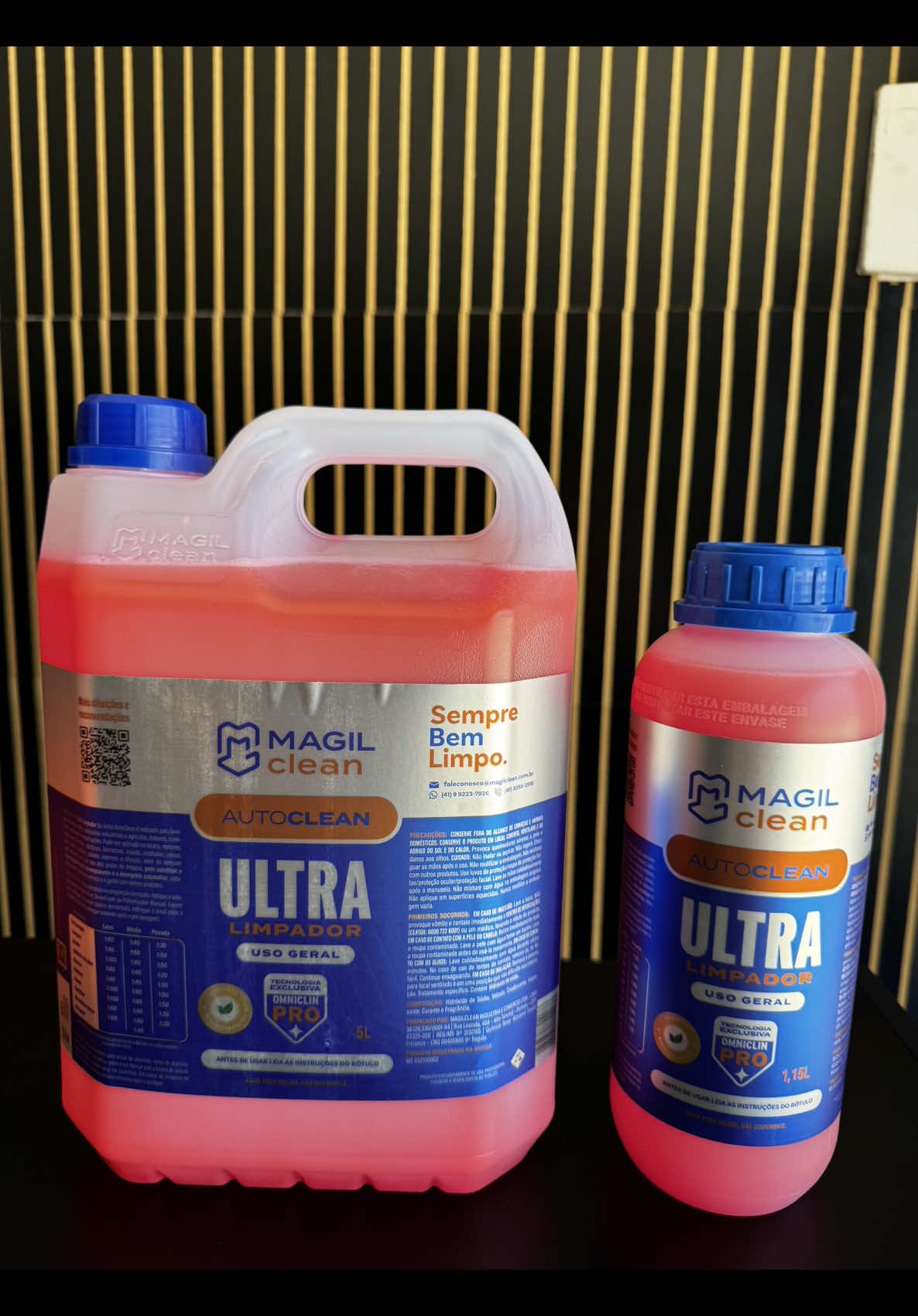 🧼 Ultra Limpador Autoclean Magil Clean Poder de limpeza que surpreende! 💪 Ideal para remover sujeiras pesadas e devolver o brilho em segundos. 👉 Eficiência, rendimento e resultado profissional! #autoclean #magilclean #limpeza #multilimpador #xinef 