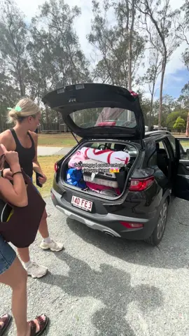 #foryoupage #viral #girlsweekend #sohungry #blowthisup 