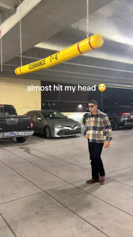 issues of being 6’7 🤷🏻‍♂️ #fyp #fypシ゚viral #67 #tall #fml 