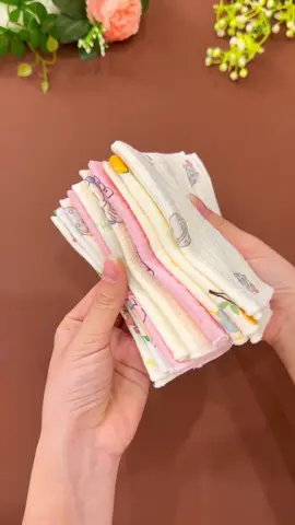 Khăn mềm êm thích lắm các mom ạ #khansuachobe #mevabe #xuhuong 