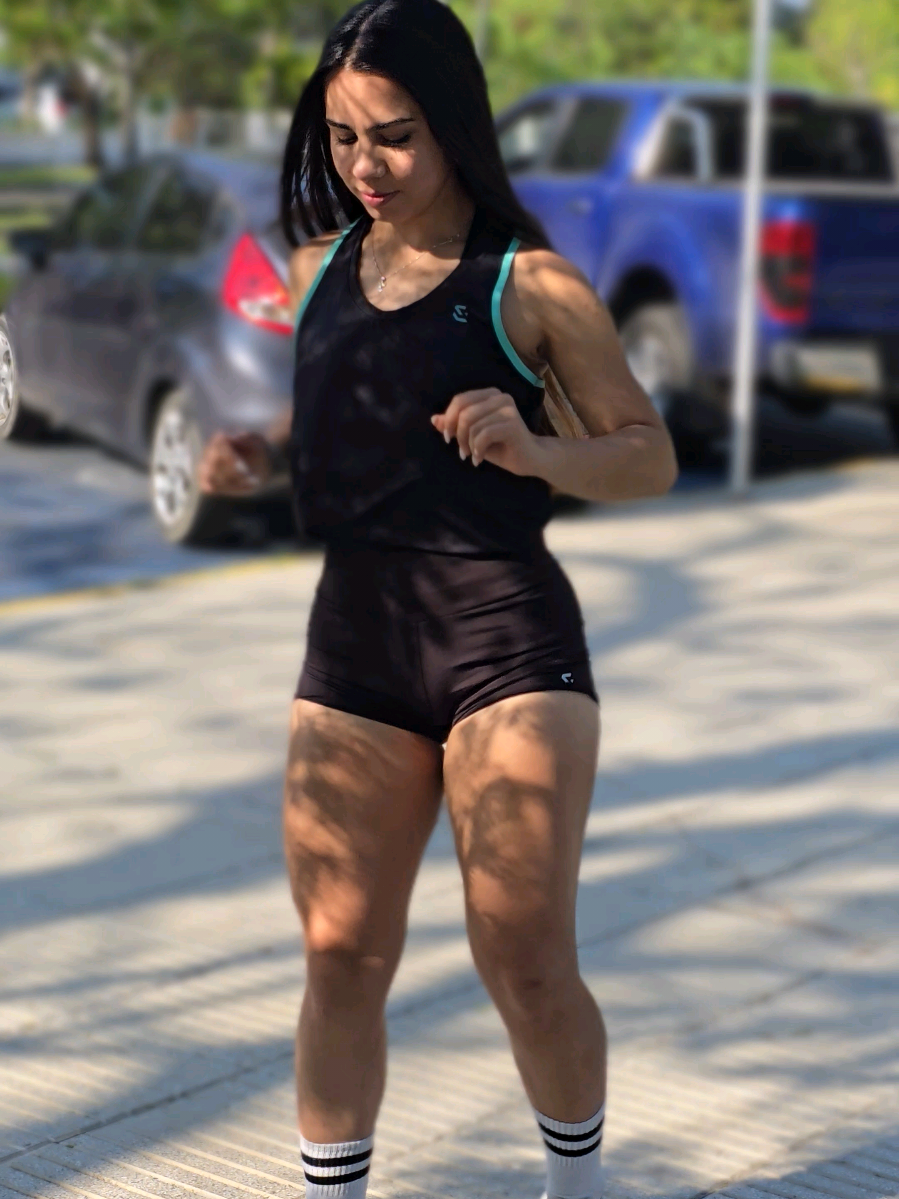 🔥 10% OFF con mi código 'ANITA' en todas las prendas de @eurosport ¡Ingresá a WWW.EUROSPORT.COM.AR y elegí tu outfit ideal! #Fitness #ropadeportiva #outfit #Running 