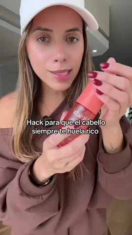 Gracias a quien inventó el perfume para el pelo #hairperfume #kitschhairperfume #kitsch #beautytips #perfumeparaelcabello 