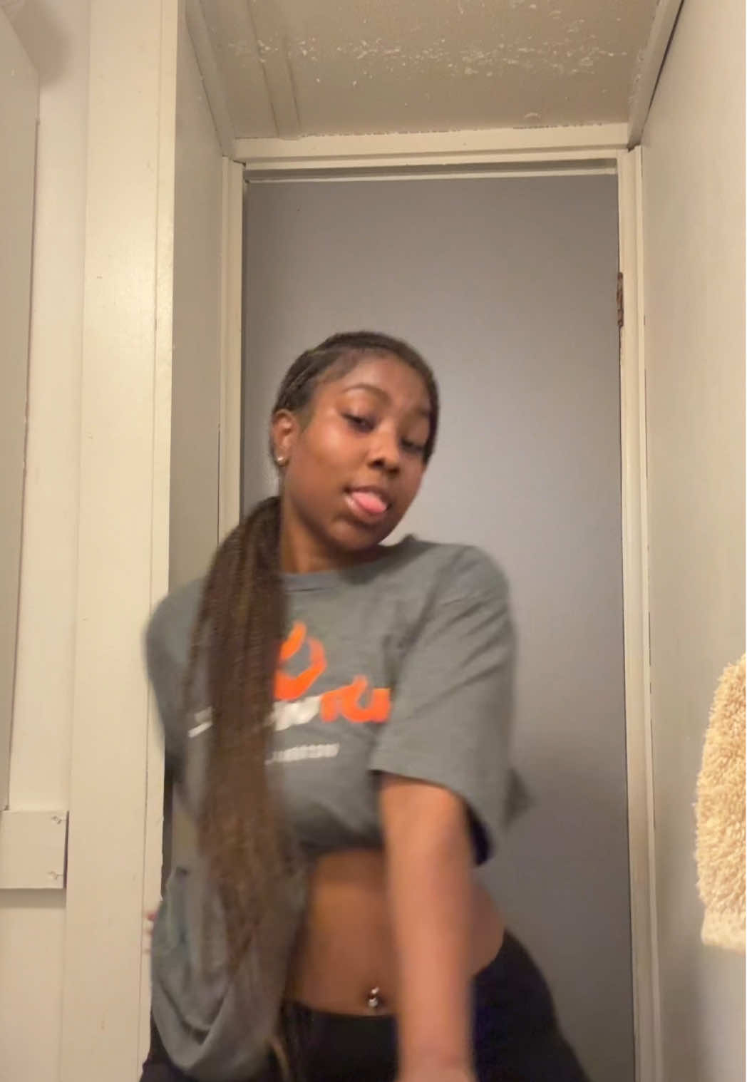 Heavy on the 👊🏾Ya feel me🤣 