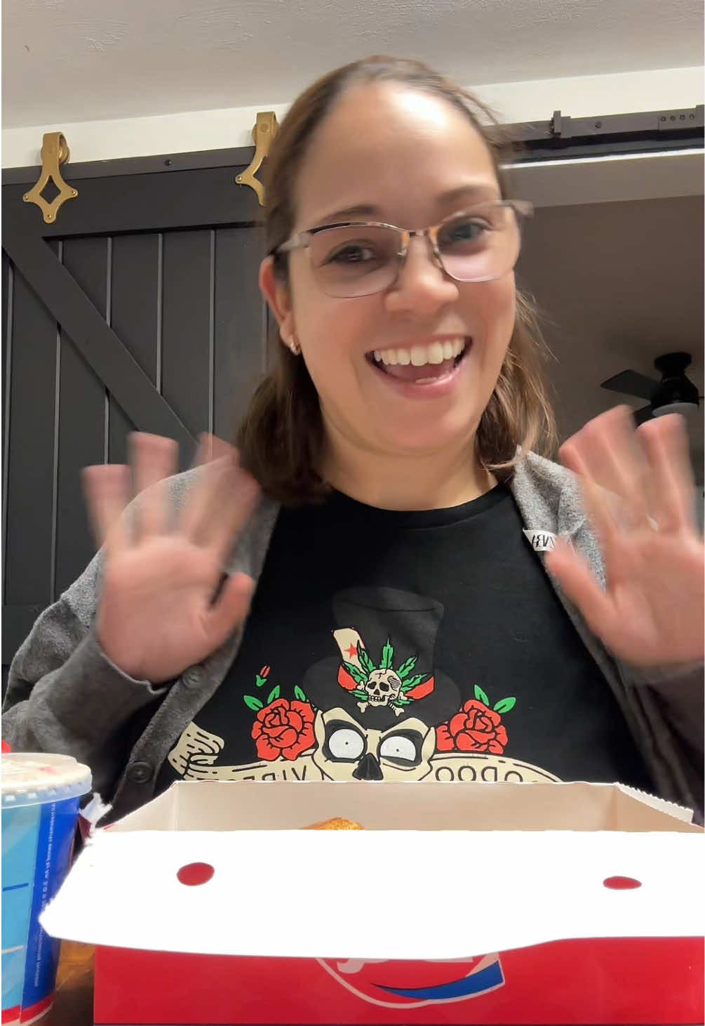 Eat DQ w/me  @𝓔𝓵𝓪𝓷𝓲 🎀🌺                                 #dairyqueen #blizzard