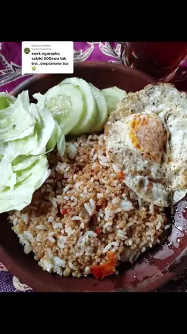 Membalas @naufal_hamdany #Ajeng kulo paringi tapi jauh ya kang njenengan manggene 😅😅#niki sego tiwul goreng #menudeso #wonogiri24jam #wonogiritimur 