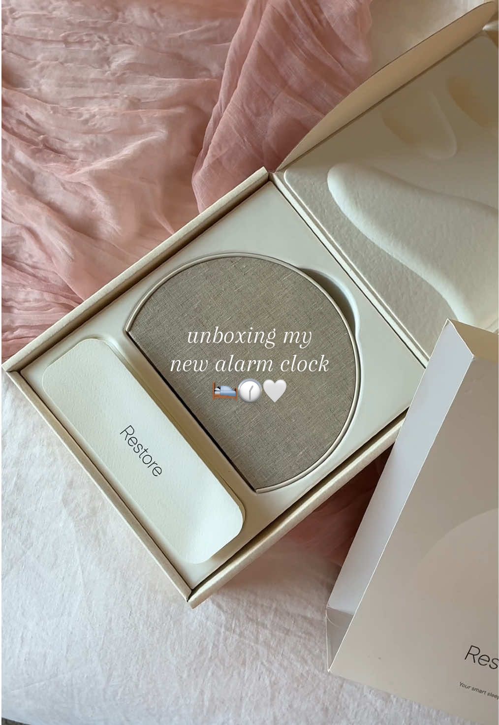 unboxing the hatch restore 3!!! helps me have the coziest night and morning routines ever love it so much 🫶🏼 #hatch #nightroutine #unboxing  #cozy #girly @Hatch for Sleep   
