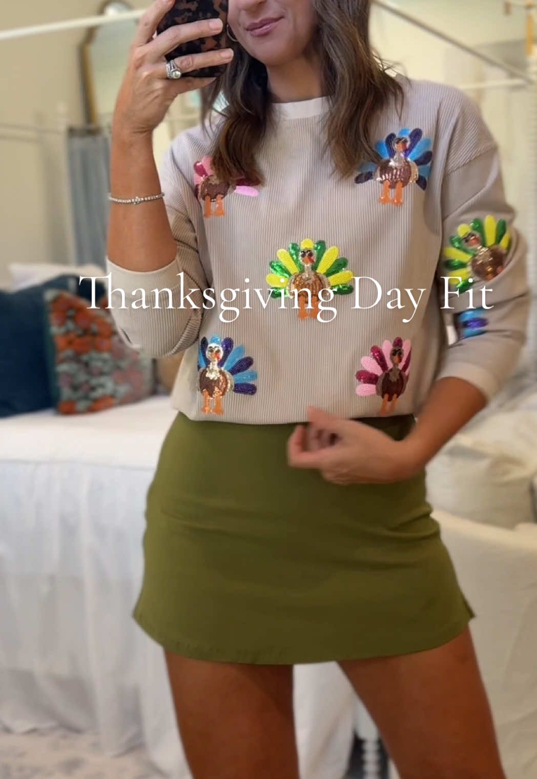 This sequin turkey top is your Thanksgiving day fit! #thanksgivingfit #turkey #sequin #thanksgiving #lookforless 