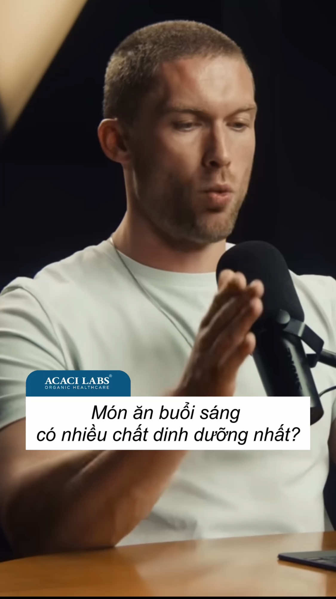 🥚 Ít ai biết rằng trứng lại là “siêu thực phẩm” buổi sáng. 🧠 Choline trong lòng đỏ giúp tăng tập trung, cải thiện trí nhớ và hỗ trợ não bộ hoạt động hiệu quả. 👁️ Lutein lại giúp bảo vệ mắt, giảm mỏi mắt do ánh sáng xanh từ điện thoại, máy tính. 💪 Một bữa sáng với trứng – nguồn protein tự nhiên, giàu dưỡng chất, giúp bạn khởi đầu ngày mới khỏe mạnh và minh mẫn hơn. 🎙️ Speaker: Dr. Rhonda Patrick  #acacilabs #acacilabsvietnam #chamsocsuckhoechudong #eggs #fyp 