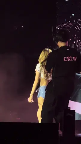 #deadline_in_bangkok #blackpinkdeadline #Lisa #jump 