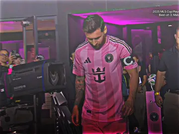 Officially! Leo messi receive MSL Golden BooT!🦶⚽❤️‍🩹#fahad #alavrez #intermiami #foryoupage #unfrezzmyaccount 