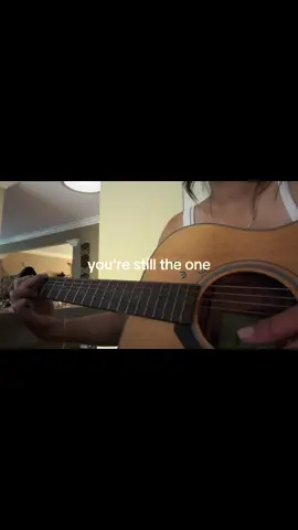 Youre still the onee >draftt!< Halohalo #singing #guitar #yourestilltheone #fyp #foryoupage 