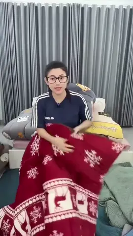 Chăn Yuki siêu mềm mịn, kích thước lớn 2m x 2m3. Rất nhiều mẫu đẹp, chọn ngay kẻo lỡ!