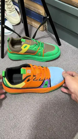 Rekomendasi sepatu sneakers dari panarybody,tampil keren dengan warna cerahh#sepatukekinian #sepatusneakers #sepatucowok #sepatutrendy #rekomendasisepatu 