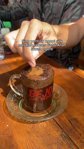 Warkop nusantara 2 jl terusan sulfat 143 sawojajar-Malang #warkopnusantara #buka24jam #kopimumbul #kopimumbulmalang #fyp 
