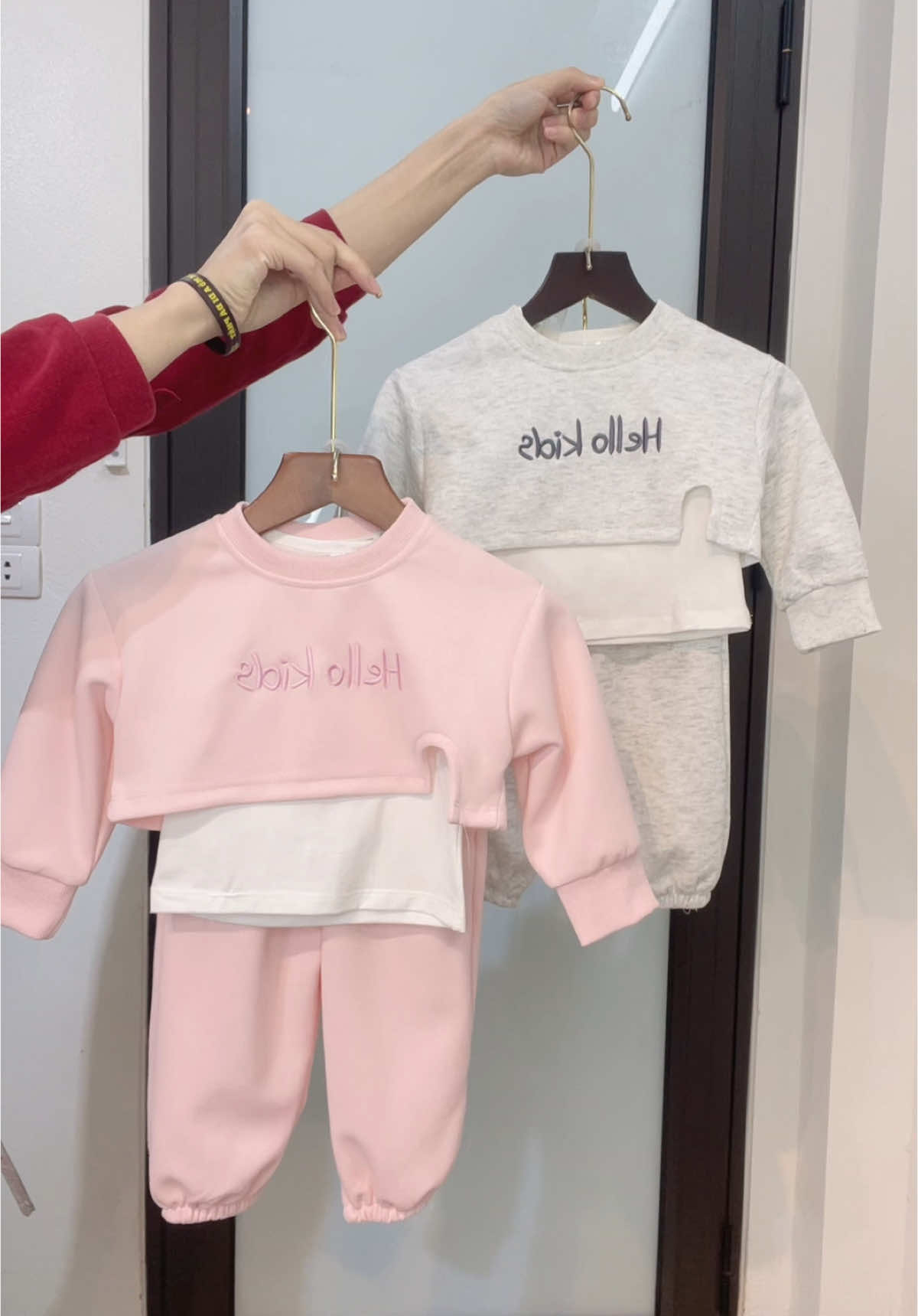 🌷 SET NỈ 3 CHI TIẾT SÀNH ĐIỆU CHO BÉ GÁI 🌷#thoitrangtreem #xuhuongtiktok #setboxinh #vayxinh #sethottrend #begai #quanaobegai #outfit #viralvideo #phoidoxinh #fyp 