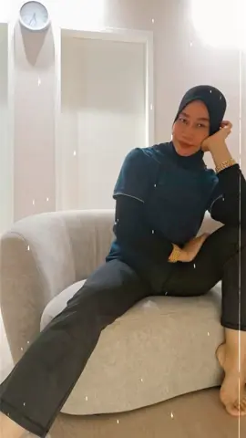 Back to basic. Every step, every feeling, touching ground, strolling, chasing sun and U!#sejenisniza #briskwalk #intensescorpio #memyselfandi 