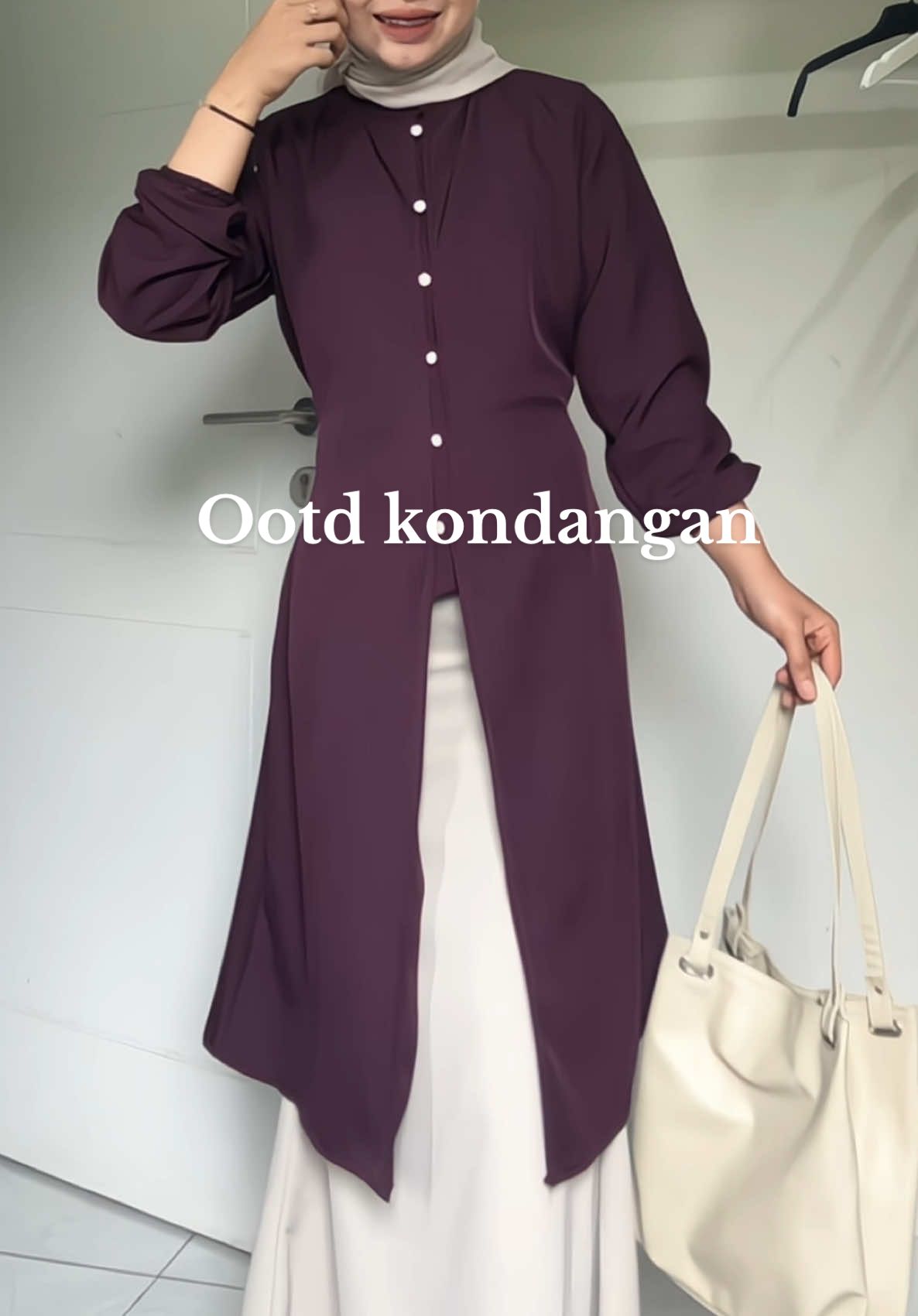 Ootd kondangan simpel, long tunik x rok duyung #OOTD #ootdfashion #ootdhijab #ootdhijabstyle #ootdkondangan 