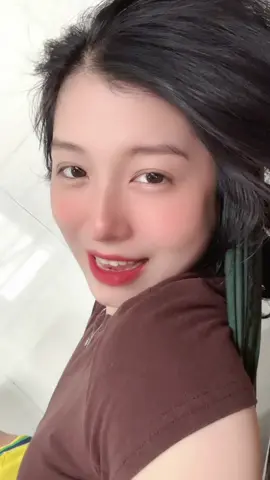 A nói e khờ, nhưng a kím ng khờ hơnnnn