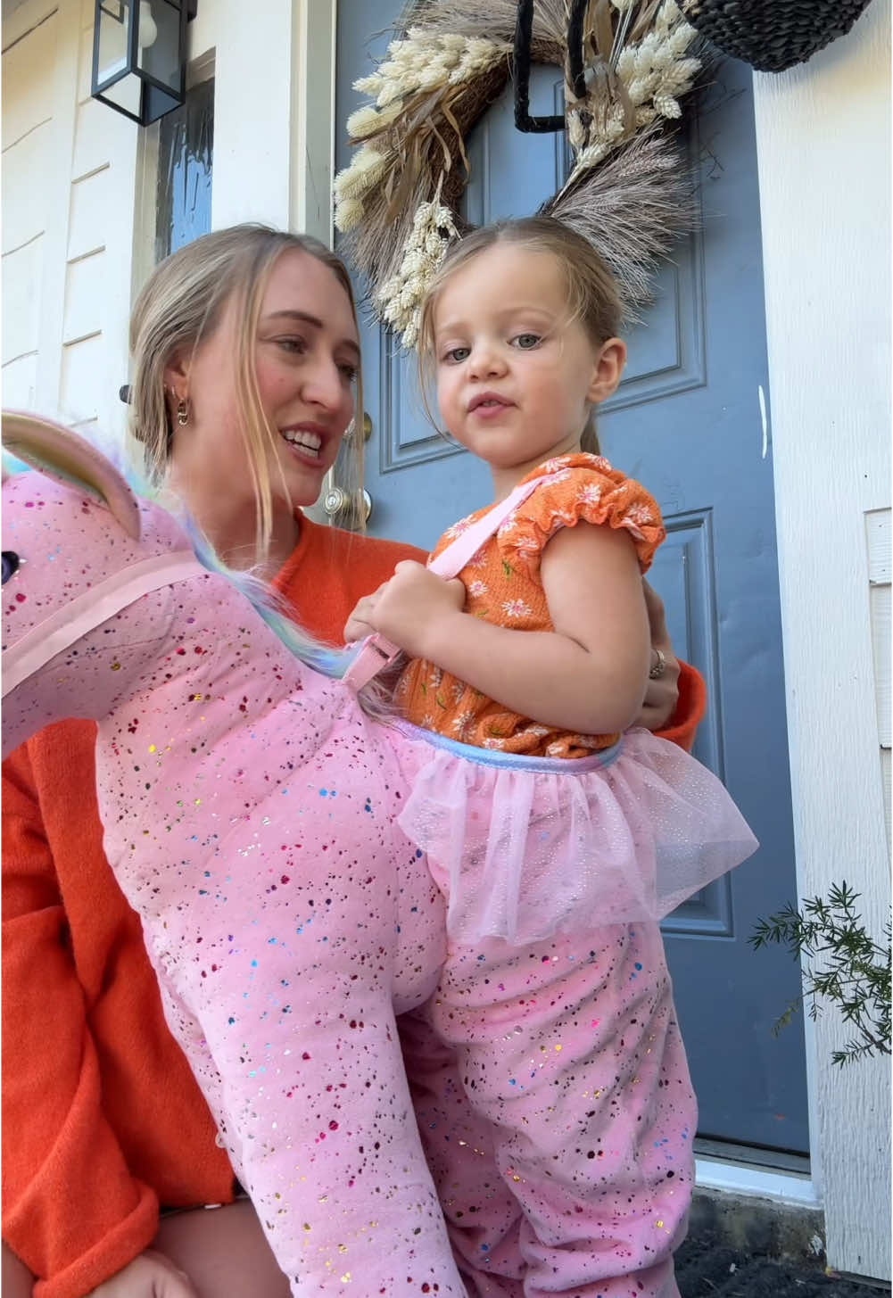 Anything for my girl 🥰