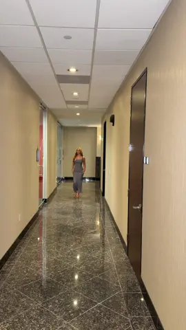 It was time that I stepped up my office wardrobe! It always makes me feel so much more confident and productive whenever I have great and conservative clothes to wear to work