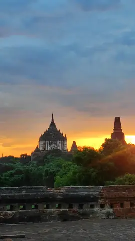 မျှော်နေမယ်ဆောင်း ပုဂံရဲ့ဆောင်းရာသီအေးအေးကိုရည်းစားလေးနဲ့လာလည်လိုက်တော့နော် #letsgotobagan #fypage #fyptiktok #foryoupage #bagan 