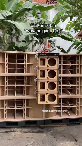 xixixi wayahe ✅😝 Siap Menunjang kebutuhan acara anda !!  Siap melayani sewa Sound system untuk acara :  - Hajatan - Karnaval - Mberot - Event indoor/Outdoor - Hadroh - Orgen Tunggal - Dll  Sewa/tanya²/minat Wa 082232510314 📞 Lokasi : Jl. Bantaran Indah Blok A 17, Lowokwaru Kota Malang  Siap bantu kebutuhan Acara anda !!!  #sewa_sound_malang #msm_pro_audio #sewa_lighting_malang  #sound_system #sound_pickup      