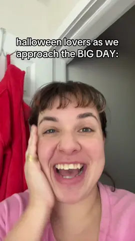 SCREAM if you love HALLOWEEN!! 