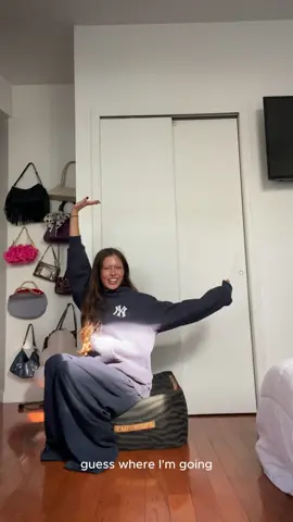 this is how i packed for my 2 week trip to paris and scotland with @nuuly ! #nuuly #NuulyPartner 