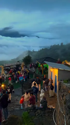 #PESONA TAMAN LANGIT TGL 25 OKTOBER 2025#KEJAJAR ,WONOSOBO,DIENG#TRAVELING ,PARIWISATA INDONESIA#RESTU_NAJIH #SEHAT SELALU KAWAN KAWAN TIKTOK@Yanz 