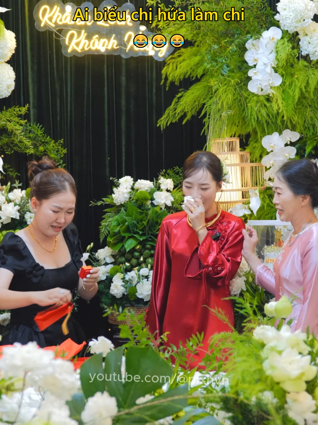 Ai biểu chị hứa làm chi 😂 #damcuoi #hanhphuc #vuinhon #giaitri #cuoisacsua #haihuoc #haha #vuive #plxhvn #phapluatxahoi