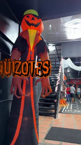 En los Agüizotes Lit Fit Masaya disfrutamos de una velada única: concursos de disfraces, retos fitness, juegos y premios para quienes se atrevieron a darlo todo 🎭💪 Tradición, energía y buena vibra se unieron en esta celebración que quedará en nuestra memoria 🔥 ¡Gracias por participar y hacer de esta noche algo épico! #AgüizotesLitFit #Masaya #CulturaYFitness #gym #fyp 