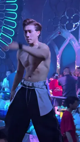 Mình là người yêu cũ - Remix  #EmpireVibes #LuxuryNight #SadVibes #EmpireClub #HCMCNightlife 