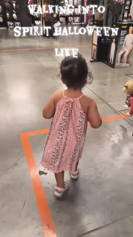 #spirithalloween #halloween#vibing#kids#catalina 