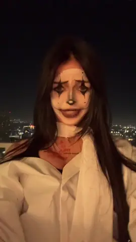 new Halloween make up every day ? 😴