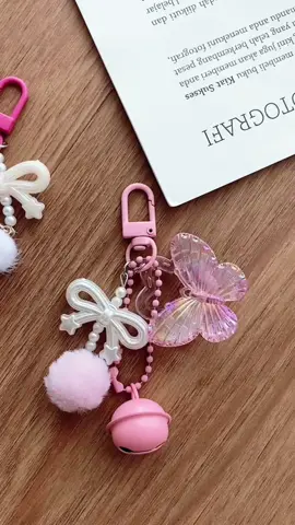 Selucu iniiiii🥹😭 #gantungankunci #gantungantas #gantungan #keychain #bagcharm 