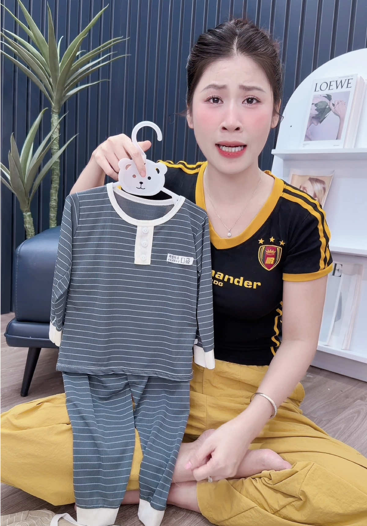 Mùa lạnh vào rồi chốt ngay cho bé #huyentranguytin 