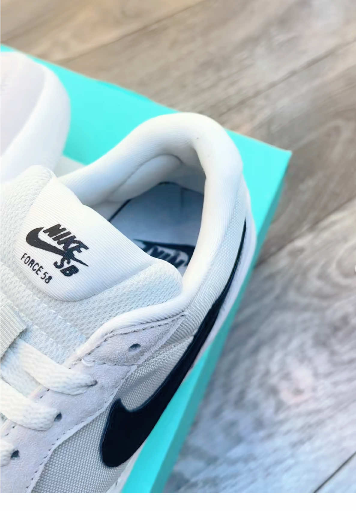 Đôi giày sinh ra là dành cho mùa đông năm nay. 😍#nmossneaker #sneakers #giày #viral 