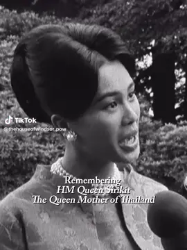 ขอน้อมส่งเสด็จสู่สวรรค์คาลัย🙏 ด้วยเกล้าด้วยกระหม่อมขอเดชะ.. #พระบรมราชชนนีพันปีหลวง #พระบรมราชินีนาถ #สมเด็จพระนางเจ้าสิริกิติ์พระบรมราชินีนาถ #สมเด็จพระราชชินีนาถในรัชกาลที่9