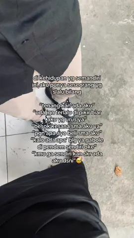 terima kasii atas hal kecil yg slalu bikin aku bahagia yg telah kamu lakukan,semoga tuhan membalas kebaikan itu jauh dari apa yg kamu bayangkan sehat” and lancar trs rezekinya yaa🖤 