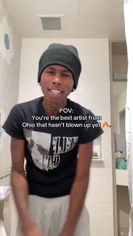 where my love at 🥲? #fyp #ohio #music #upcomingartist #universedq 