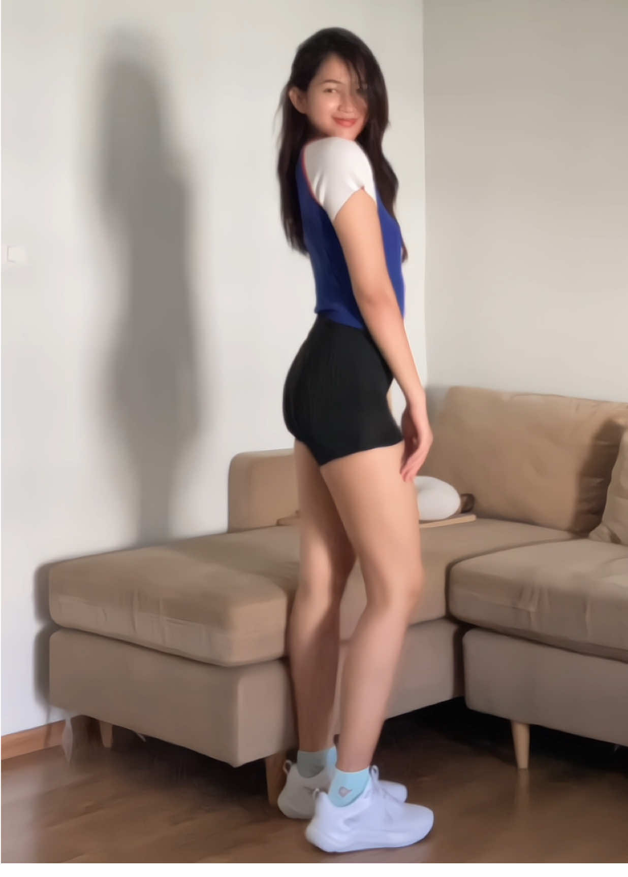 โมเน่เหนื่อยย