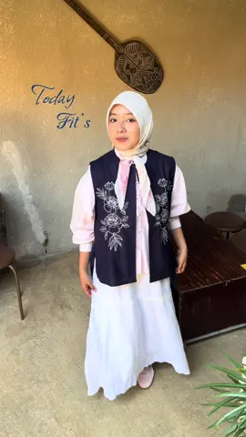 Biar fit hari ini gak ngebosenin, tambahin Olly Vest aja .. >.< #fyppppppppppppppppppppppp #fitsdaily #fypage 