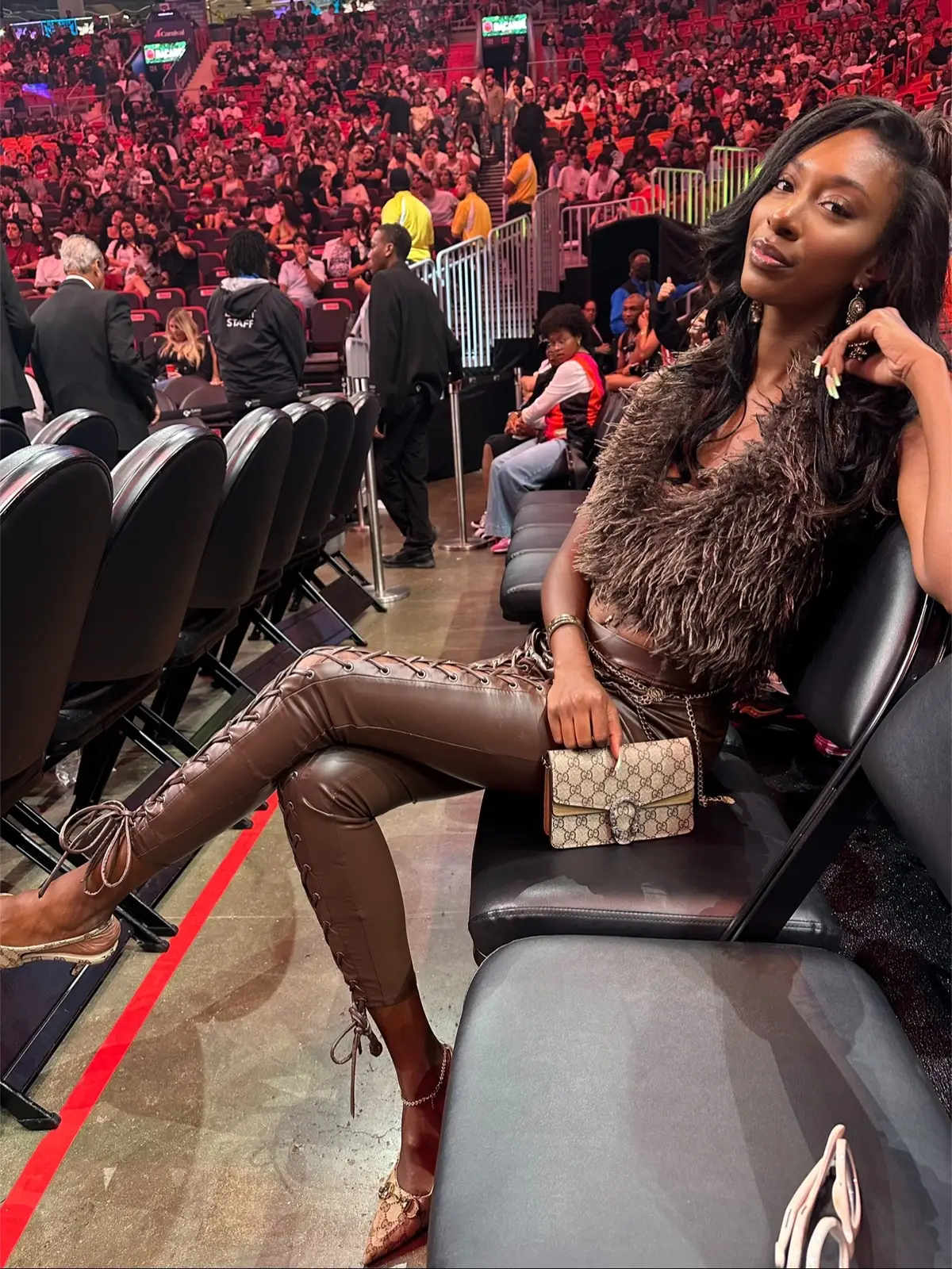 NBA fashion outfit to Miami heat vs Grizzlies #miamiheat #NBA #nbabasketball #fypシ 