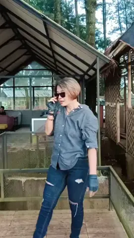 Membalas @atush891 tak perlu kau sakiti aku seperti ini#dj #djremix  #akurela #laguviral 