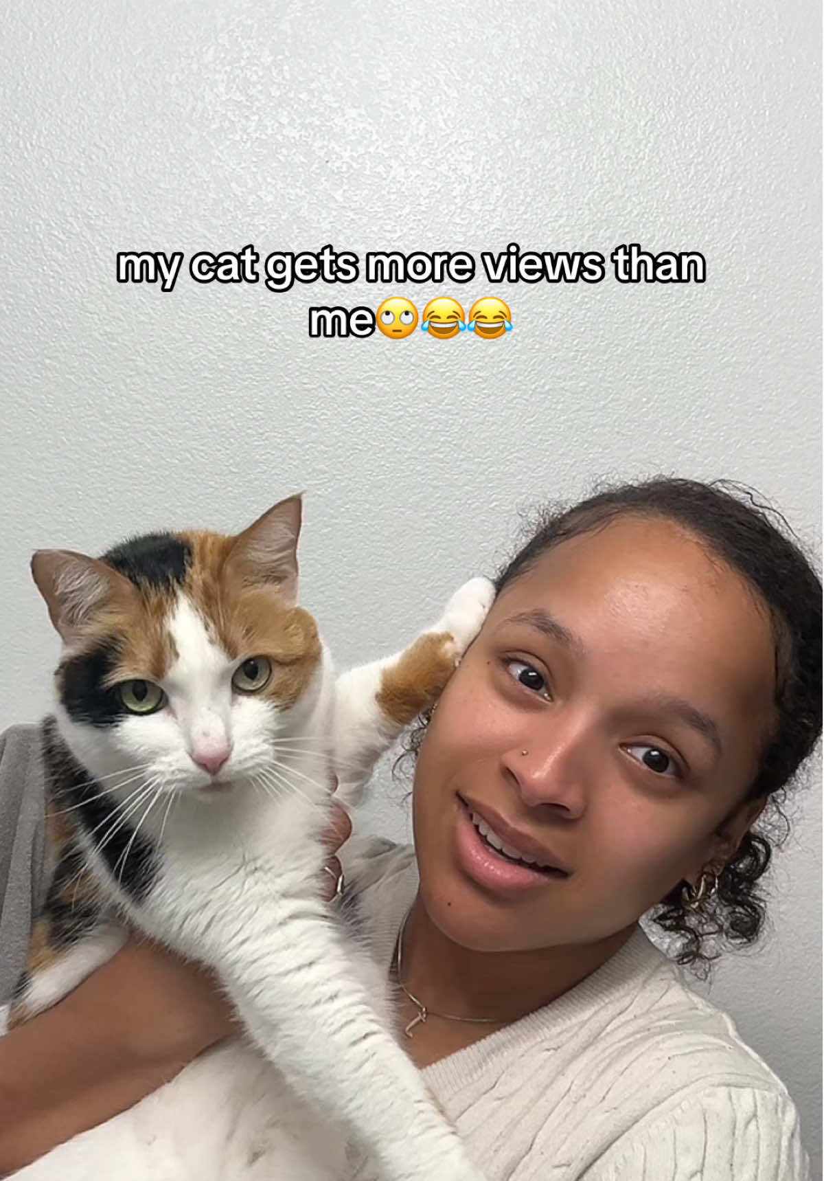 this is her page atp😒 #calicocat #catsoftiktok #fypppp #catbehavior 