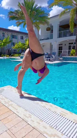 💜 #ceoofpoolflips #bodypositivity #misszetta 